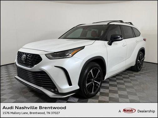 2022 Toyota Highlander XSE