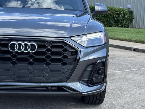 2025 Audi Q5 45 S line Premium