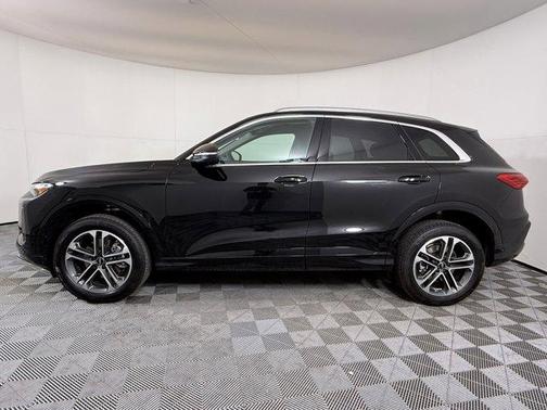 2025 Audi Q5 Premium TFSI quattro S tronic