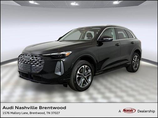 2025 Audi Q5 Premium TFSI quattro S tronic