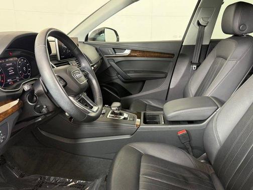 2020 Audi Q5 45 Premium Plus