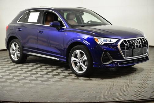 2023 Audi Q3 Premium 45 TFSI S line quattro Tiptronic