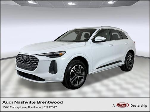 2025 Audi Q5 Premium TFSI quattro S tronic