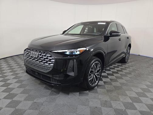 2025 Audi Q5 Premium Plus