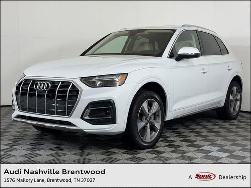White 2023 Audi Q5 40 Premium Plus