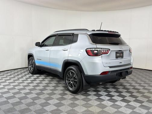 Silver Zynith Metallic Clearcoat 2024 Jeep Compass Latitude