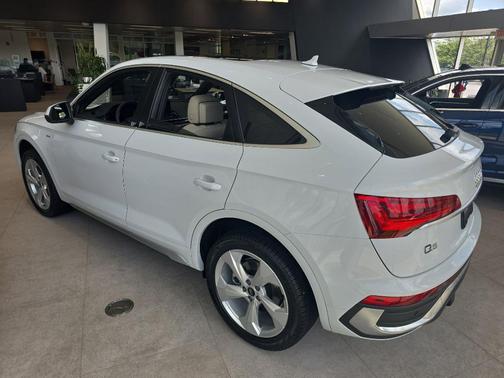 2025 Audi Q5 45 S line Premium Plus