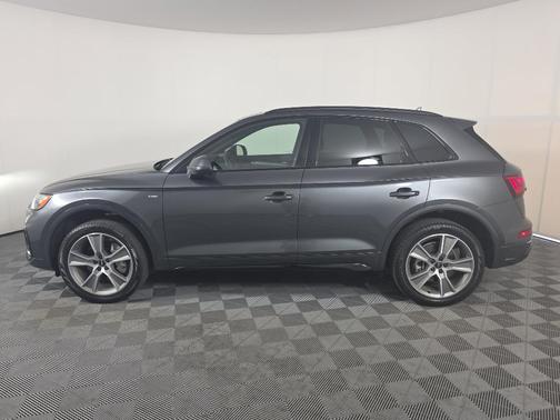 2025 Audi Q5 45 S line Premium