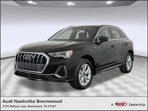 Mythos Black Metallic 2025 Audi Q3 Premium 45 TFSI S line quattro Tiptronic
