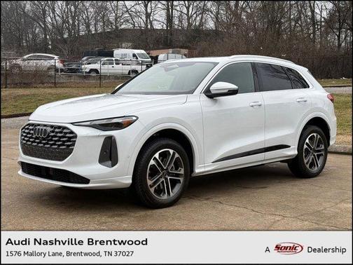 2025 Audi Q5 Premium TFSI quattro S tronic