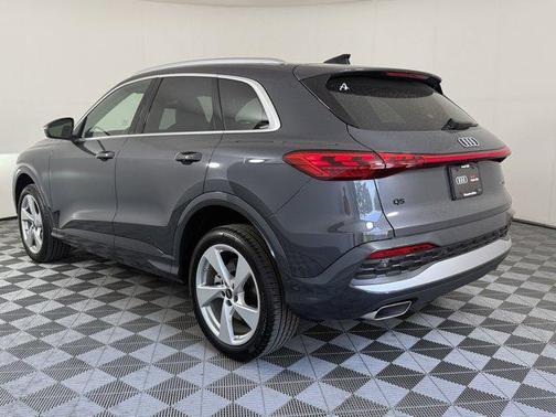 2025 Audi Q5 Premium Plus