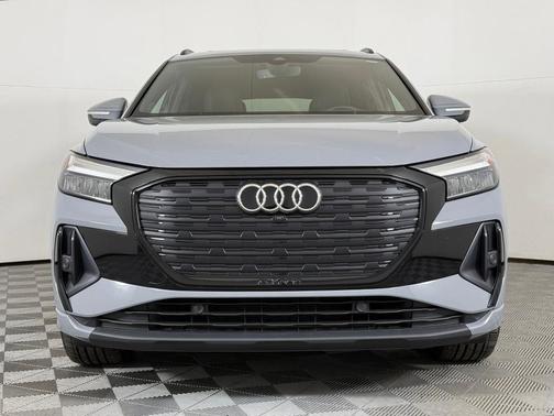 2024 Audi Q4 e-tron Premium Plus 55 quattro