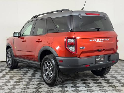 Hot Pepper Red Tinted Clearcoat 2022 Ford Bronco Sport Badlands