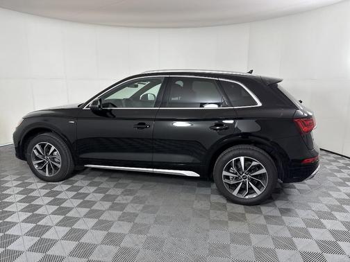 2025 Audi Q5 45 S line Premium Plus
