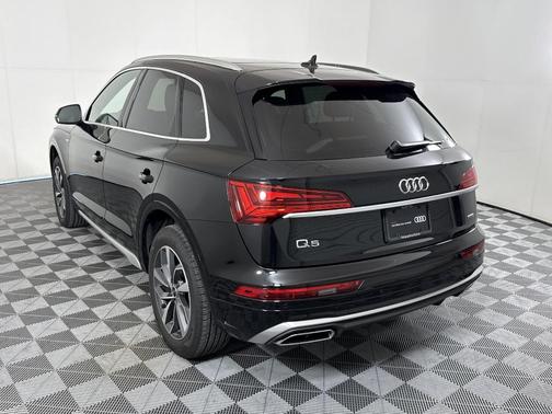 2025 Audi Q5 45 S line Premium Plus