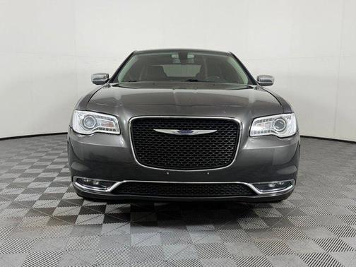 2019 Chrysler 300 Limited