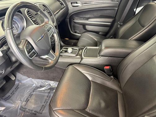 2019 Chrysler 300 Limited