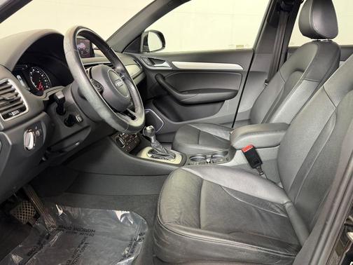 Black 2017 Audi Q3 2.0T Prestige