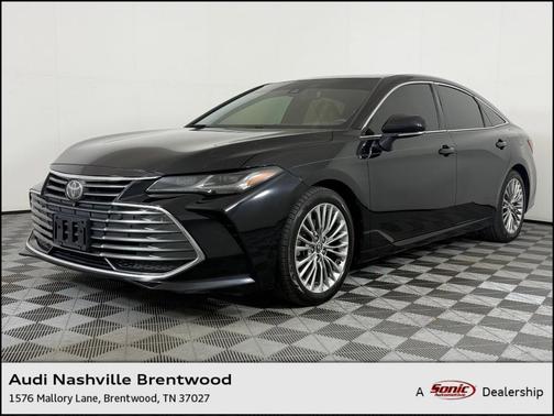 Midnight Black Metallic 2019 Toyota Avalon Limited
