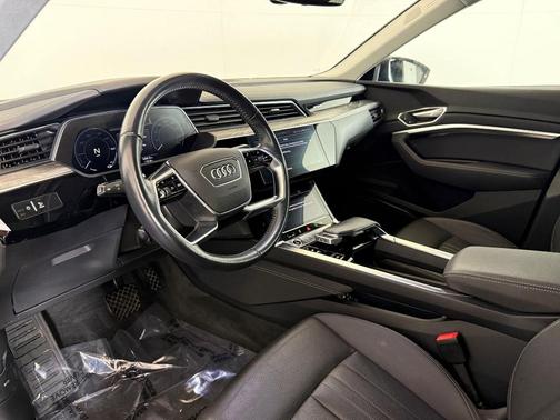 2021 Audi e-tron Sportback Premium Plus
