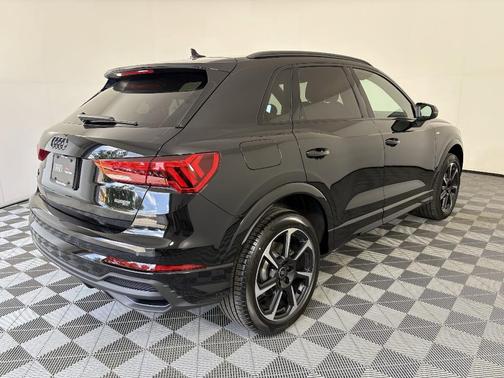 2025 Audi Q3 45 S line Premium Plus