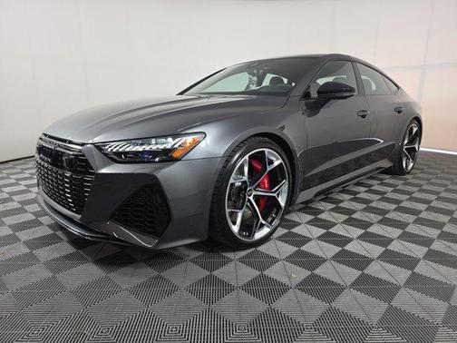2025 Audi RS 7 4.0T Performance