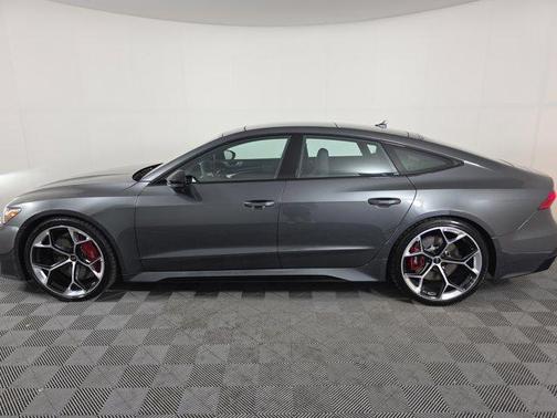 2025 Audi RS 7 4.0T Performance