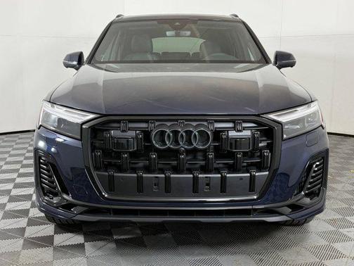 2026 Audi Q7 55 Premium Plus