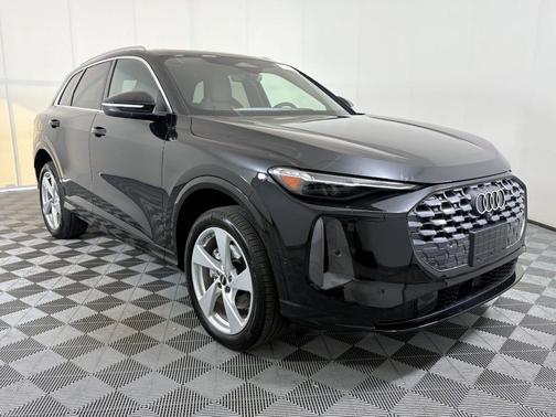 2025 Audi Q5 Premium Plus TFSI quattro S tronic