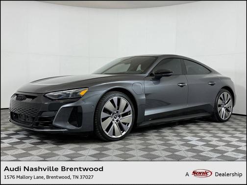 2022 Audi e-tron GT Prestige