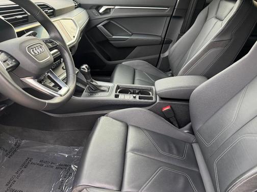 2022 Audi Q3 45 S line Premium Plus