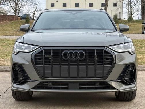2022 Audi Q3 45 S line Premium Plus