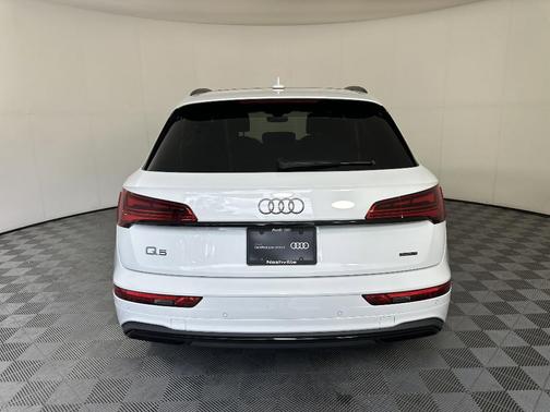 2025 Audi Q5 40 Premium