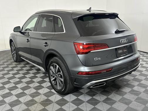 2025 Audi Q5 45 S line Premium Plus