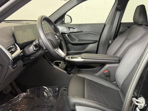 Jet Black 2024 BMW X1 xDrive28i