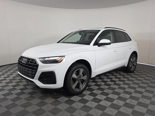 2025 Audi Q5 40 Premium