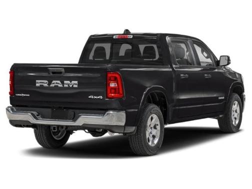Diamond Black Crystal Pearlcoat 2027 RAM 1500 BIG HORN