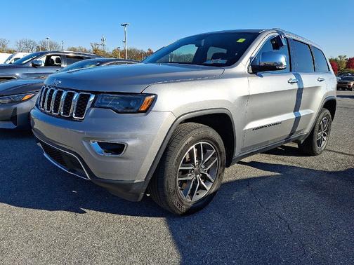 Silver 2021 Jeep Grand Cherokee Limited