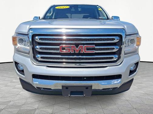 Silver 2017 GMC Canyon SLT