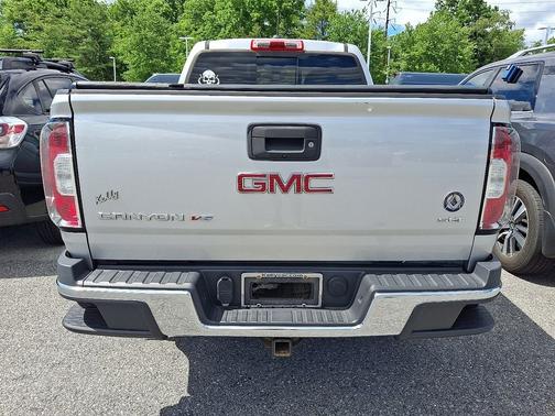 Silver 2017 GMC Canyon SLT