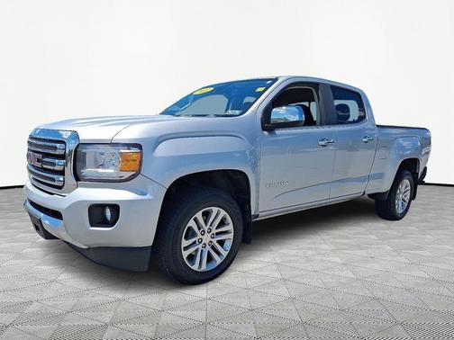 Silver 2017 GMC Canyon SLT