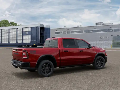 Molten Red Pearl-Coat Exterior Paint 2026 RAM 1500 LARAMIE