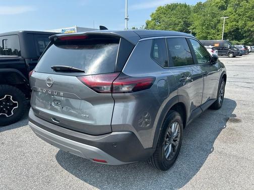 Gray 2023 Nissan Rogue S