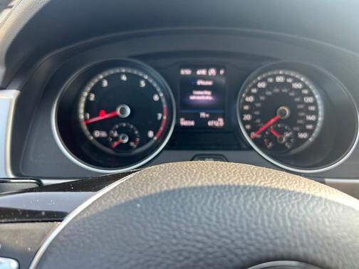 White 2020 Volkswagen Atlas 3.6L V6 SE