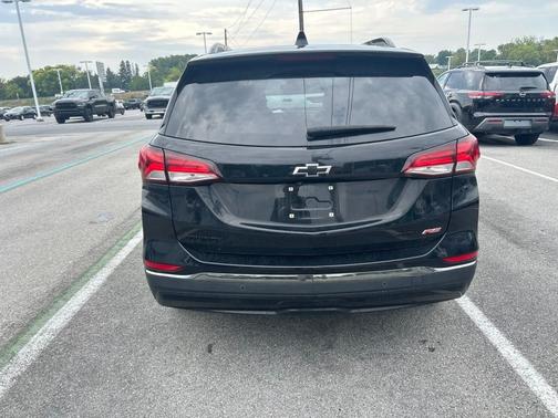 Black 2023 Chevrolet Equinox RS