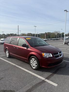 Red 2019 Dodge Grand Caravan SE