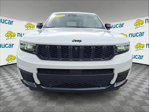 White 2023 Jeep Grand Cherokee L Limited