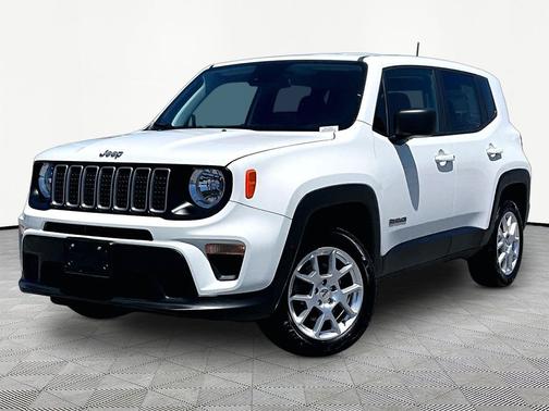 White 2023 Jeep Renegade Latitude