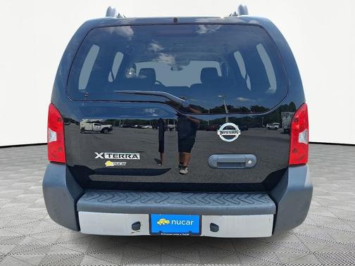 Black 2011 Nissan Xterra S