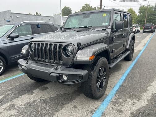 Gray 2022 Jeep Wrangler Unlimited Sahara Altitude